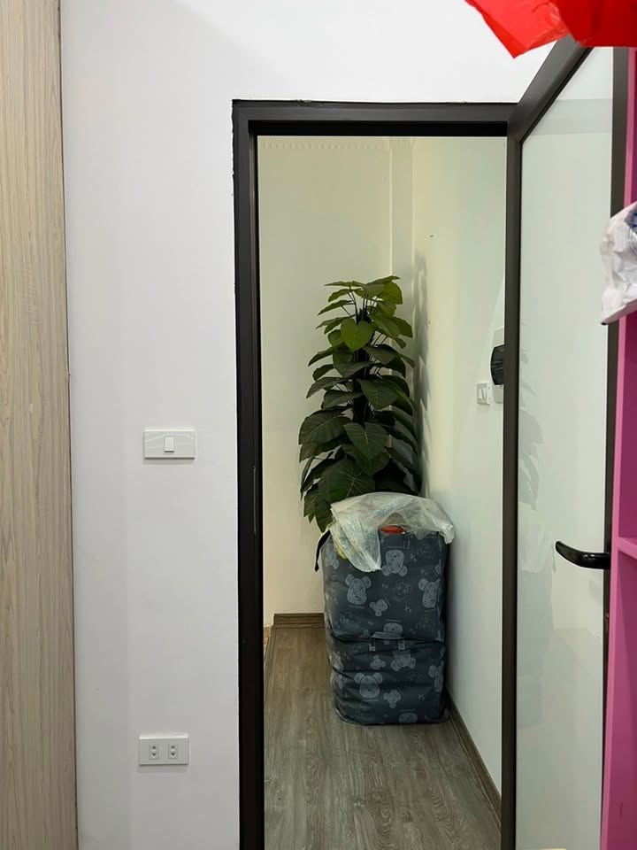 Nhà 4 tầng Hoàng Như Tiếp, Bồ Đề, Long Biên 21m² giá 2.8 tỷ - Cơ hội đầu tư hiếm có!