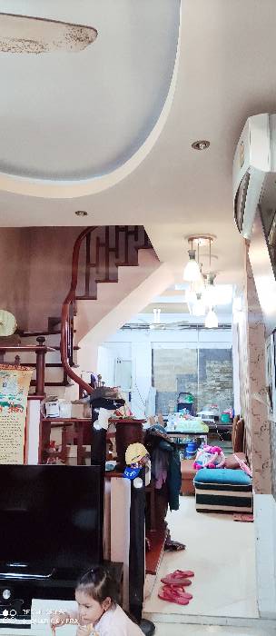 Nhà dân xây Long Biên 48m² giá 4.3 tỷ - Lô góc nhiều ánh sáng!