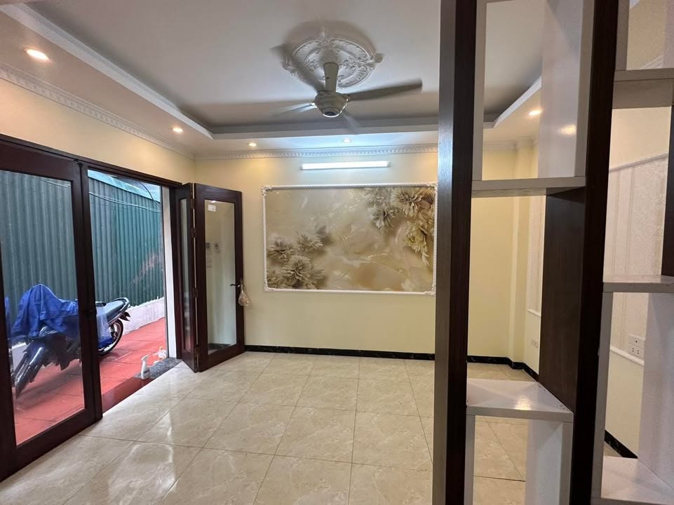 Nhà 4 tầng Phúc Lợi Long Biên 30m² giá 2.65 tỷ - Vị trí đẹp, tiện ích phong phú