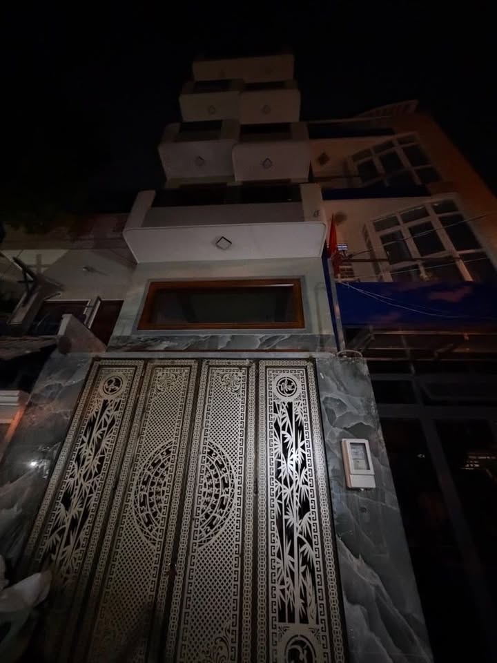 Nhà phố Thoại Ngọc Hầu, Bình Thạnh 40m² giá 11 tỷ - Sẵn sàng vào ở ngay!