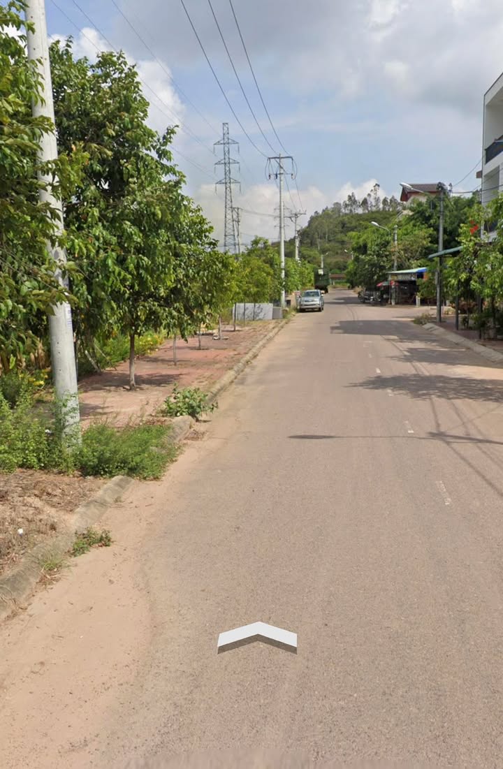 Đất nền Nhơn Phú, Quy Nhơn 83m² giá 2.38 tỷ - Đối diện công viên xanh mát!