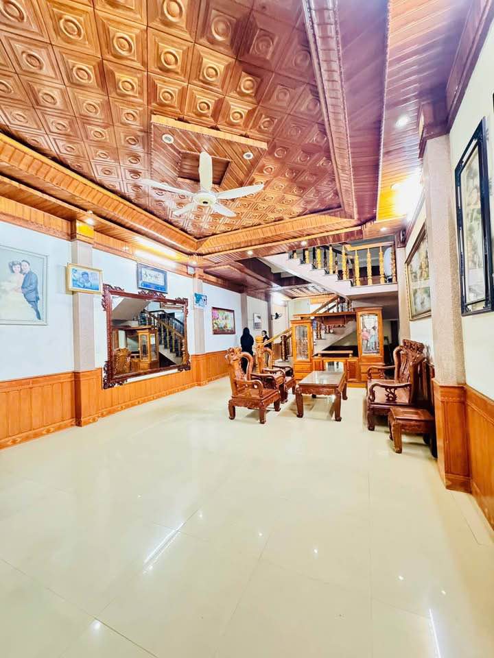 Nhà 3 tầng Minh Khai, 114.4m² giá 4 tỷ - Thanh khoản nhanh chóng!