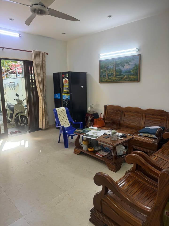 Nhà mặt tiền Nguyễn Thị Định, Nha Trang 129.5m² giá 14 tỷ - Không gian sống xanh giữa phố