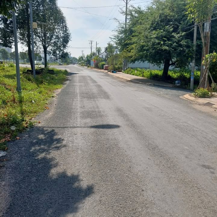 Đất mặt tiền đường Lê Văn Kiệt, Tân An 363m² giá 6.9 tỷ - Tiềm năng phát triển lớn!