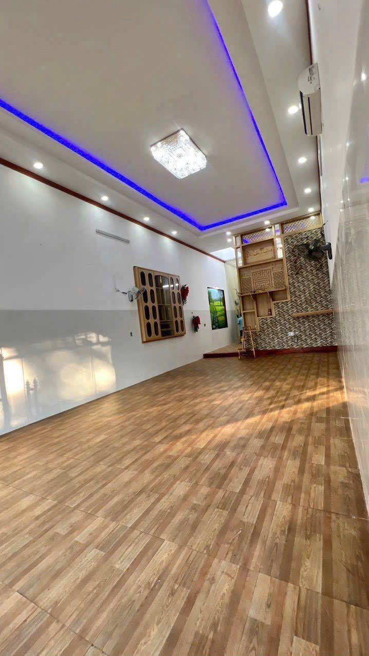 Nhà mặt tiền Lý Thái Tổ, Buôn Ma Thuột 150m² giá 14 tỷ - Đầu tư sinh lời ngay!