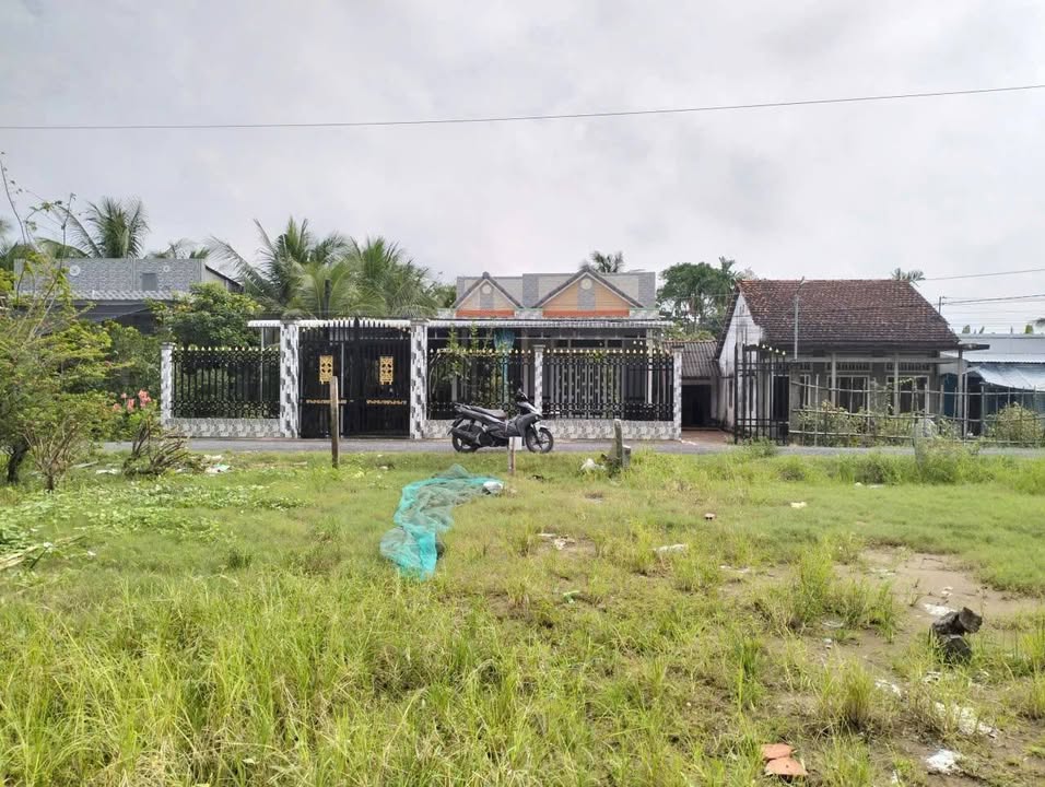 Đất nền Tân Nhuận Đông, 208m², giá 550 triệu - Gần chợ Xẻo Mát!