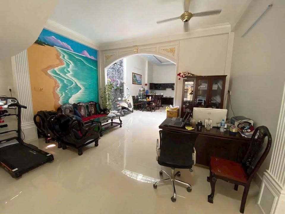 Nhà mặt tiền đường Bà Triệu, Sóc Trăng 140m² giá 5.5 tỷ - Thương lượng ngay!