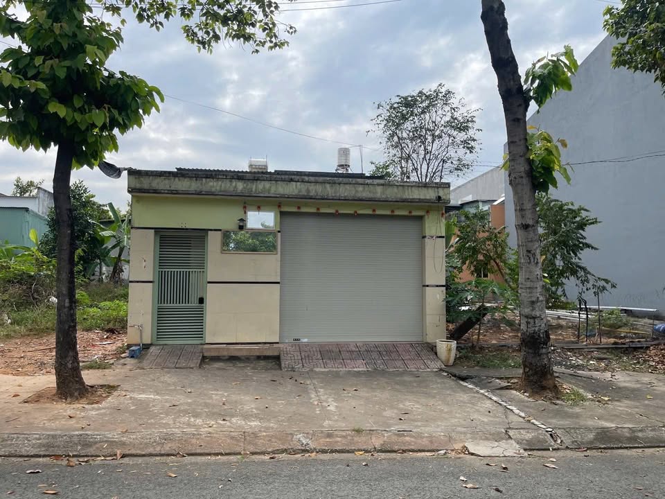 Nhà riêng Dĩ An 150m² giá 5 tỷ - Cơ hội đầu tư tuyệt vời!