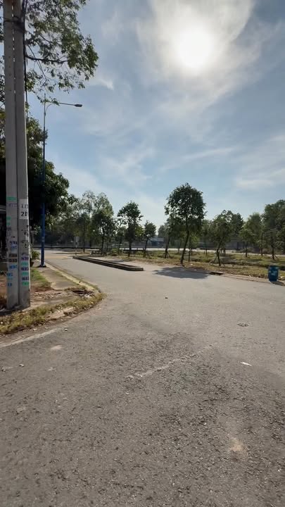 Đất nền Thới Hòa Bến Cát 165m² giá 2.8 tỷ - Đất góc 2 mặt tiền đường nhựa!