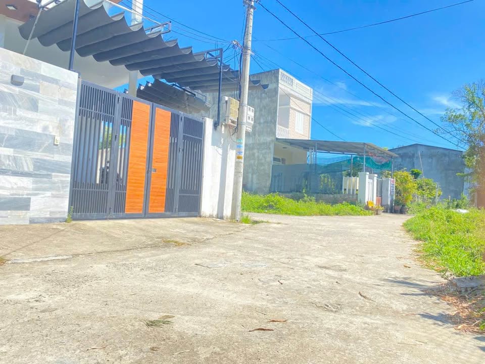 Lô đất Hòa Tiến Đà Nẵng 122m² giá 1.13 tỷ - Đường bê tông rộng rãi!