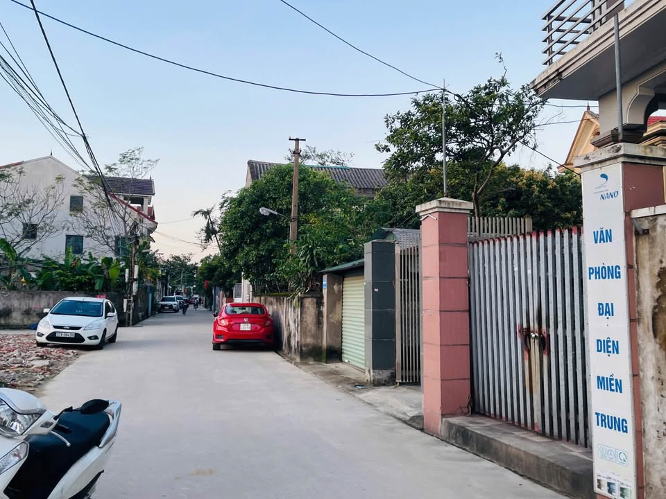 Đất Hưng Dũng - Vinh 50.2m² giá 2.5 tỷ - Vị trí trung tâm tiện lợi!
