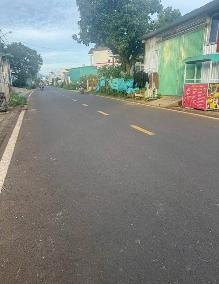 Nhà mặt tiền An Dương Vương, Liên Nghĩa 285m² giá 3,5 tỷ - Cơ hội đầu tư không thể bỏ lỡ!