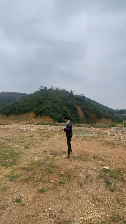 Đất nền đẹp tại Lạc Hưng, Yên Thủy, Hoà Bình 8000m² - Đầu tư sinh lời tuyệt vời!