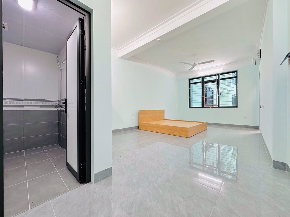 Phòng cho thuê đường Hữu Hưng, Nam Từ Liêm, 4 triệu - Không gian thoáng đãng, gần Aeon Hà Đông