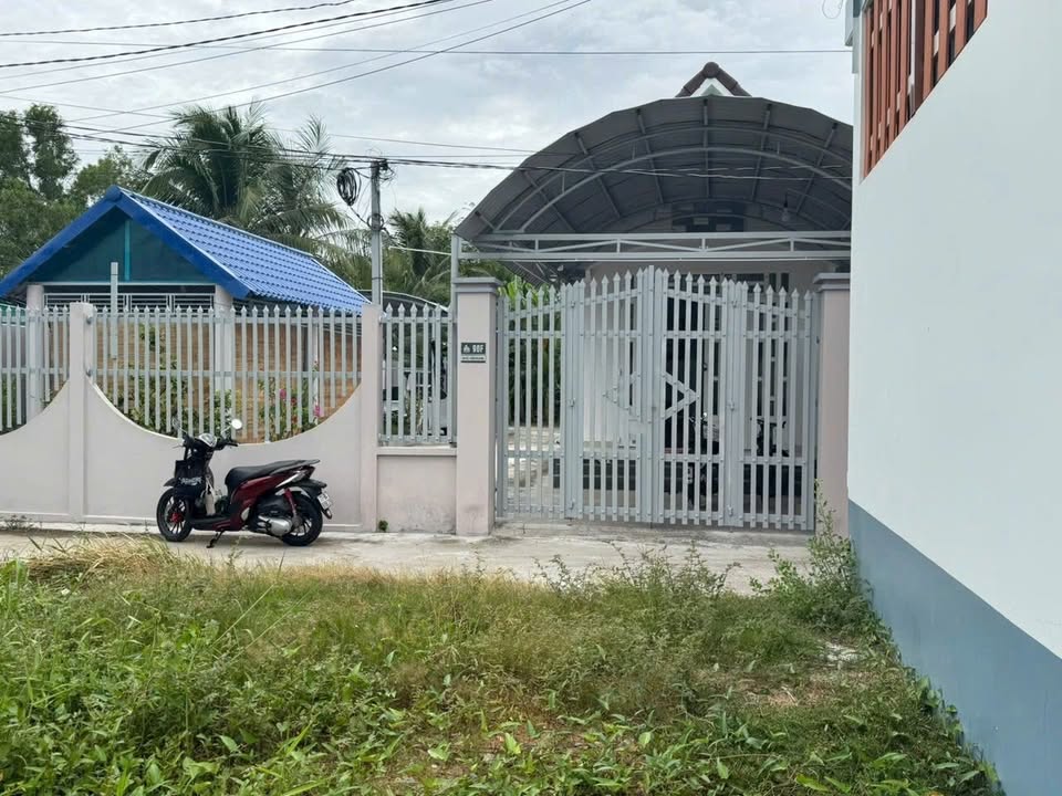 Đất nền Phú Khương Bến Tre 120m² giá 600 triệu - Sổ hồng chính chủ, hỗ trợ vay ngân hàng!