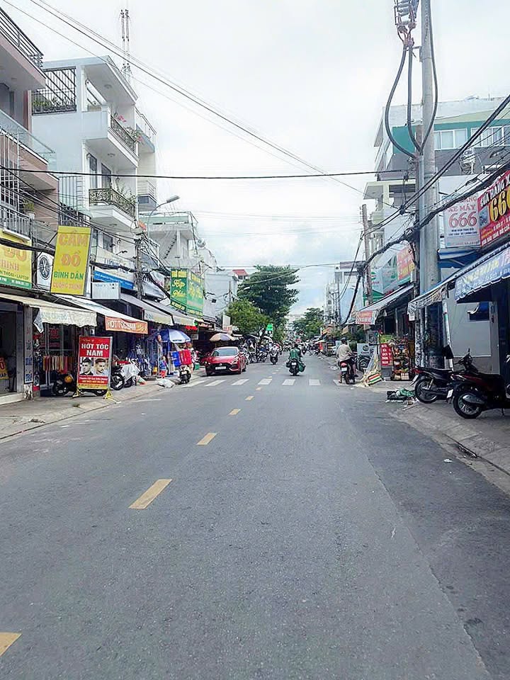 Nhà Mặt tiền 64 Nguyễn Quang Diêu, Tân Phú 12m² giá 2.2 tỷ - Đầu tư sinh lời ngay!