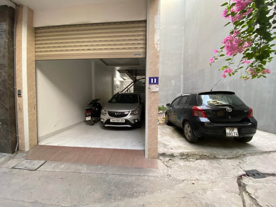 Nhà riêng Hoài Đức 36m² giá 4 tỷ - Lô góc, ô tô đỗ cổng, full nội thất!