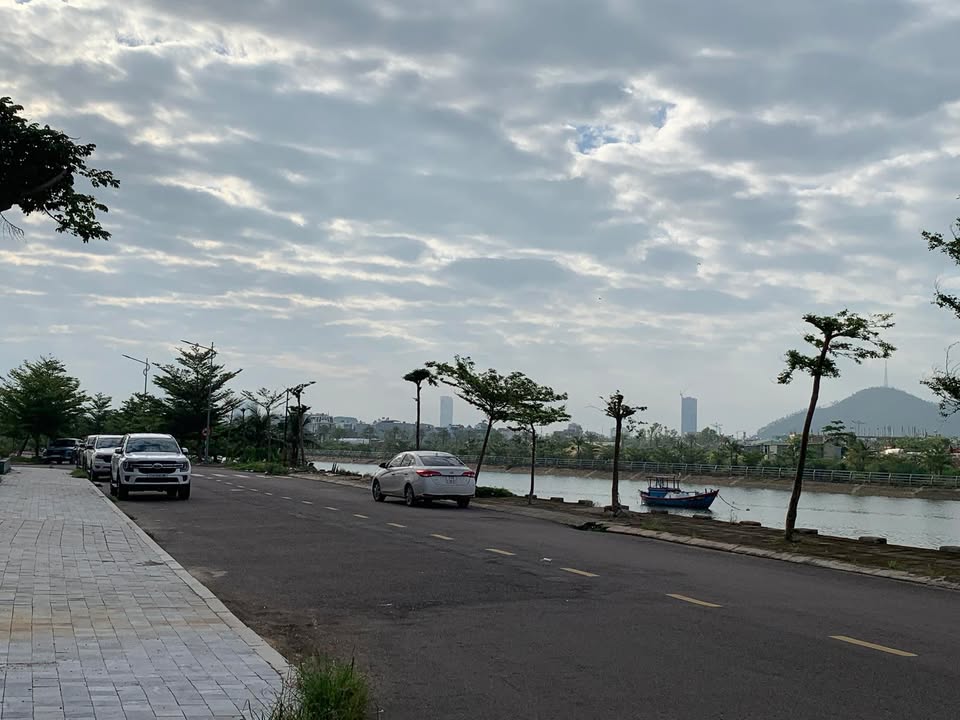 Nhà 3 mê mặt đường Hà Thanh 1, Quy Nhơn 77m² giá 5.5 tỷ - Vị trí kinh doanh đắc địa!