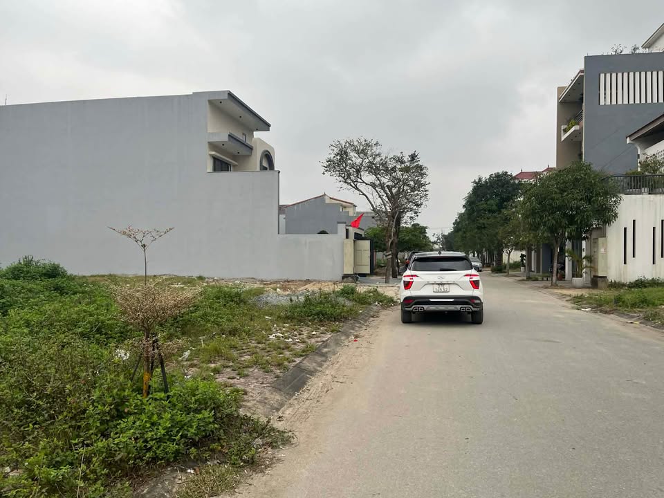 Cho thuê đất làm nhà xưởng tại đường Lê Ninh, Vinh - Phù hợp cho thuê lâu dài!