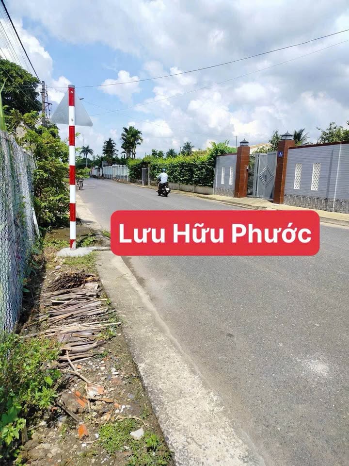 Đất nền mặt tiền đường Lưu Hữu Phước, Trà Vinh 144m² giá chỉ 1 tỷ - Đầu tư sinh lời ngay!