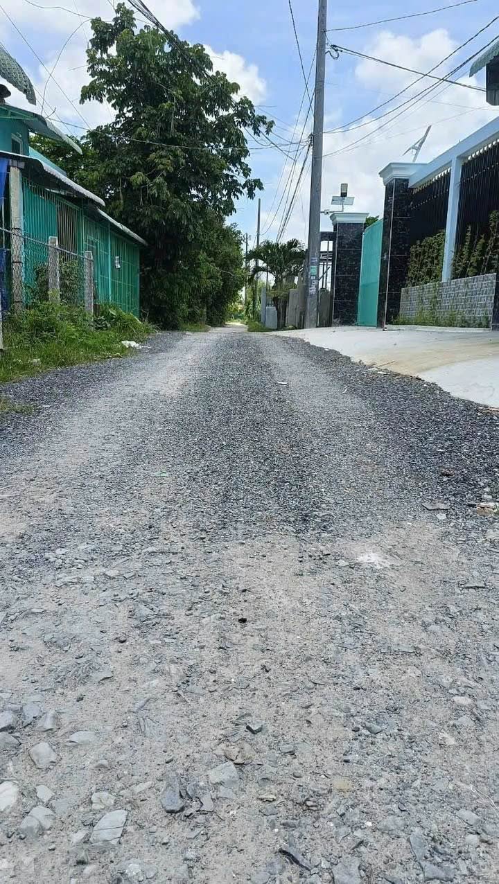 Đất nền Hòa Khánh Đông, Đức Hòa 294m² giá 2 tỷ - Sổ hồng riêng, đầy đủ pháp lý!