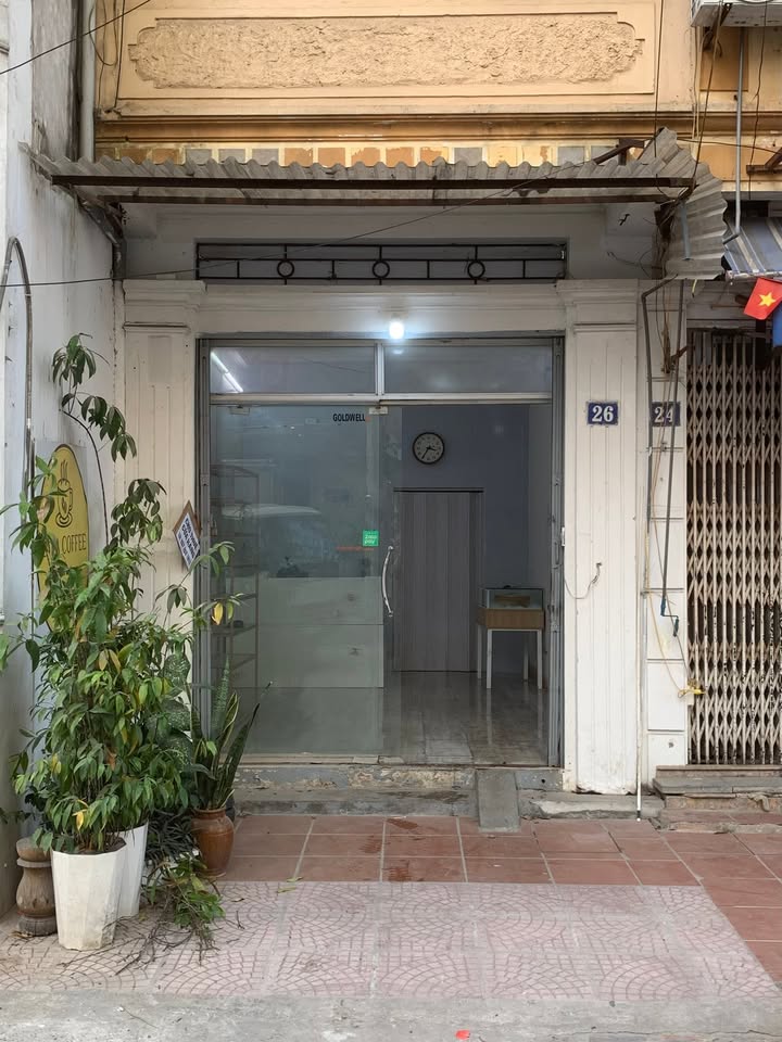 Cho thuê mặt bằng Đống Đa 27m² giá 6.5 triệu - Vị trí đắc địa cho kinh doanh!