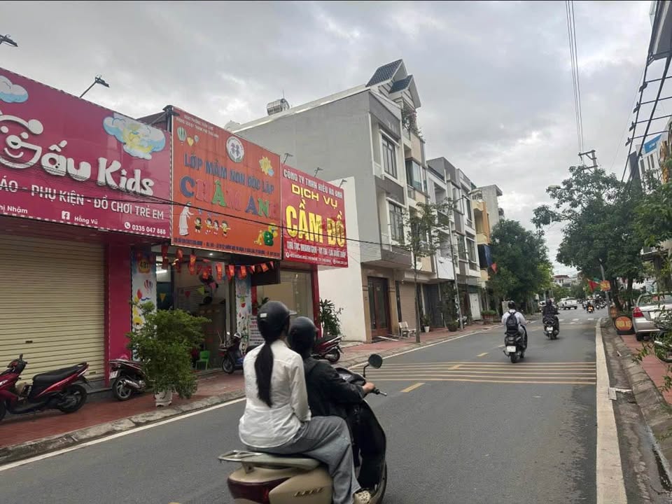 Nhà mặt tiền kinh doanh phố Ngô Thì Nhậm, Trần Lãm, 55m² giá 5 tỷ - Vị trí đắc địa, sẵn sàng ở ngay!