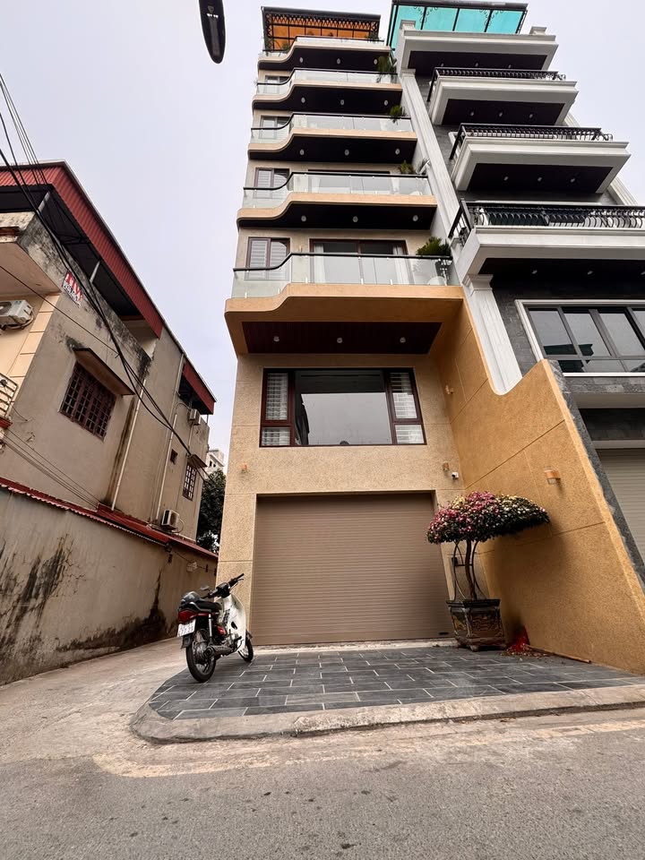 Gara ô tô Long Biên 80m² giá 22.48 tỷ - Đầu tư sinh lời ngay!