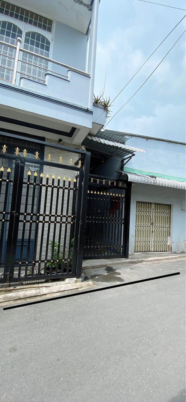 Nhà 1 trệt 1 lầu kết hợp 9 phòng trọ tại Ninh Kiều, Cần Thơ - Đầu tư sinh lời cực tốt!