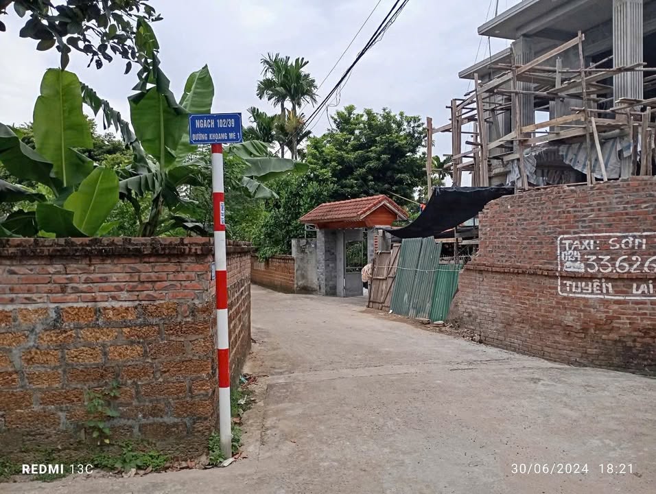 Đất nền Hạ Bằng, Thạch Thất 106m² giá chỉ 3x triệu - Cơ hội đầu tư tốt!