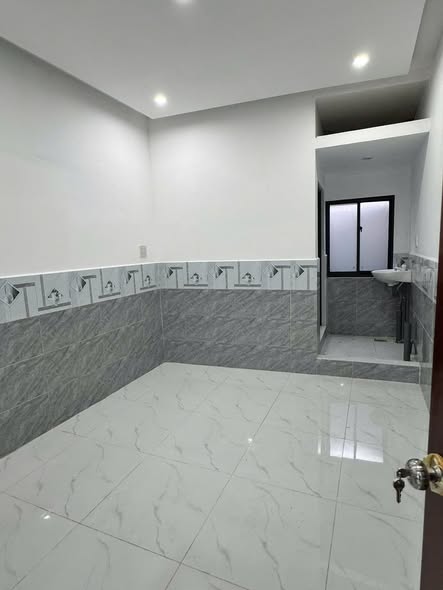 Nhà cho thuê hẻm 27 Mạc Đĩnh Chi, Ninh Kiều, 30m² giá 3.5 triệu - Nhà mới hoàn thiện, giao ngay!