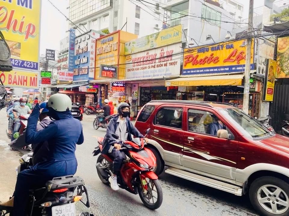 Nhà mặt tiền Lê Trọng Tấn, Tân Phú 112m² giá 9 tỷ - Đang cho thuê, sẵn vào ở!