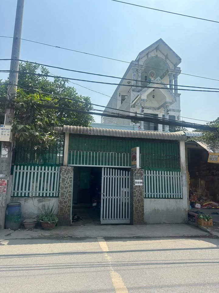 Nhà mặt tiền đường Bình Mỹ, Củ Chi 170m² giá 5.6 tỷ - Kinh doanh thuận lợi!