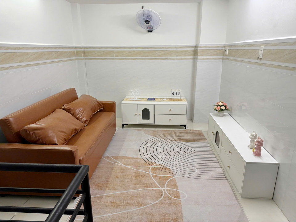 Nhà đẹp 6 tầng hẻm 62 Lâm Văn Bền, Quận 7 - Giá 3.8 tỷ, sẵn sàng vào ở!