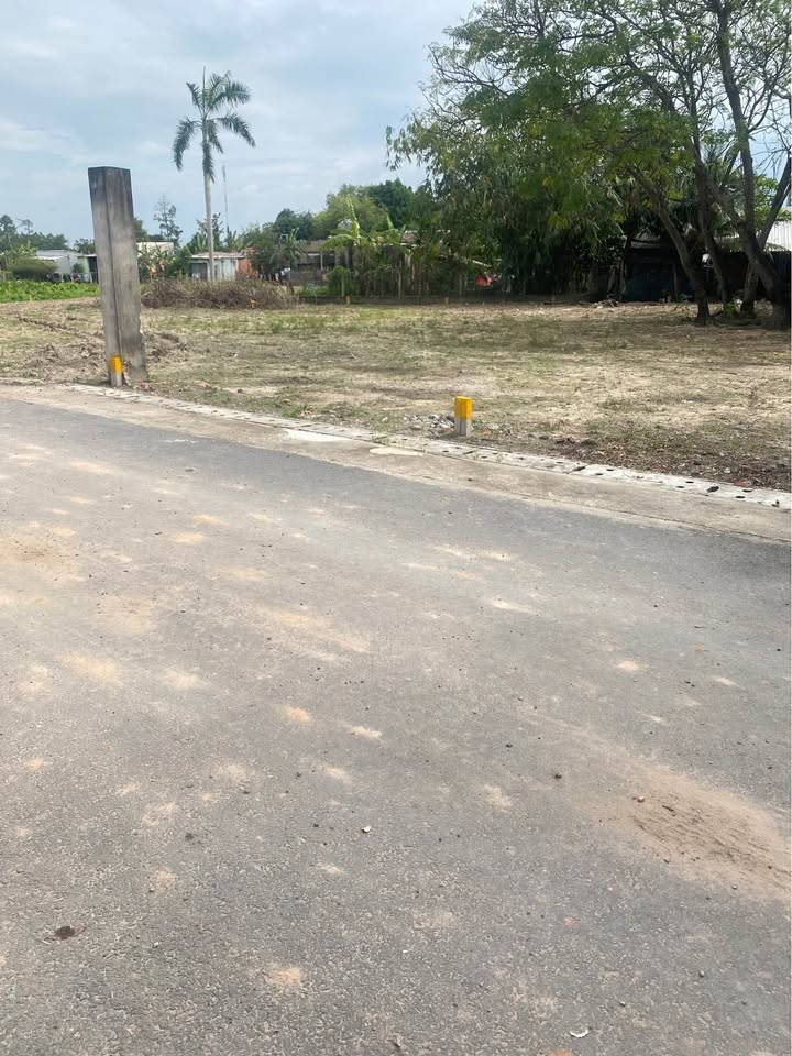 Đất thổ cư 150m² xã Tân Phú Trung, Củ Chi - Sổ đỏ chính chủ, xây dựng ngay!