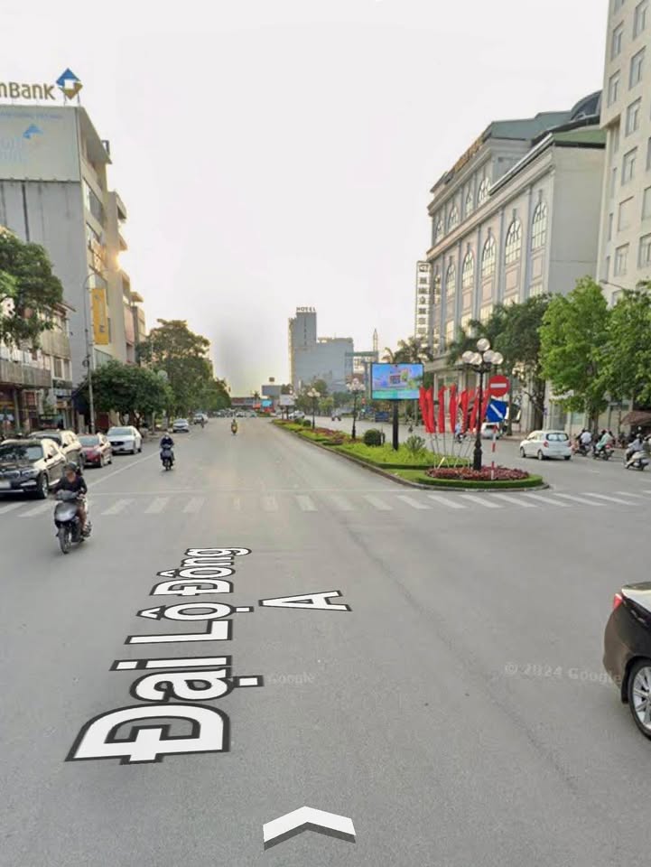 Bán nhà 4 tầng mặt đường Đông A, Nam Định 240m² giá 36 tỷ - Kinh doanh đắc địa!