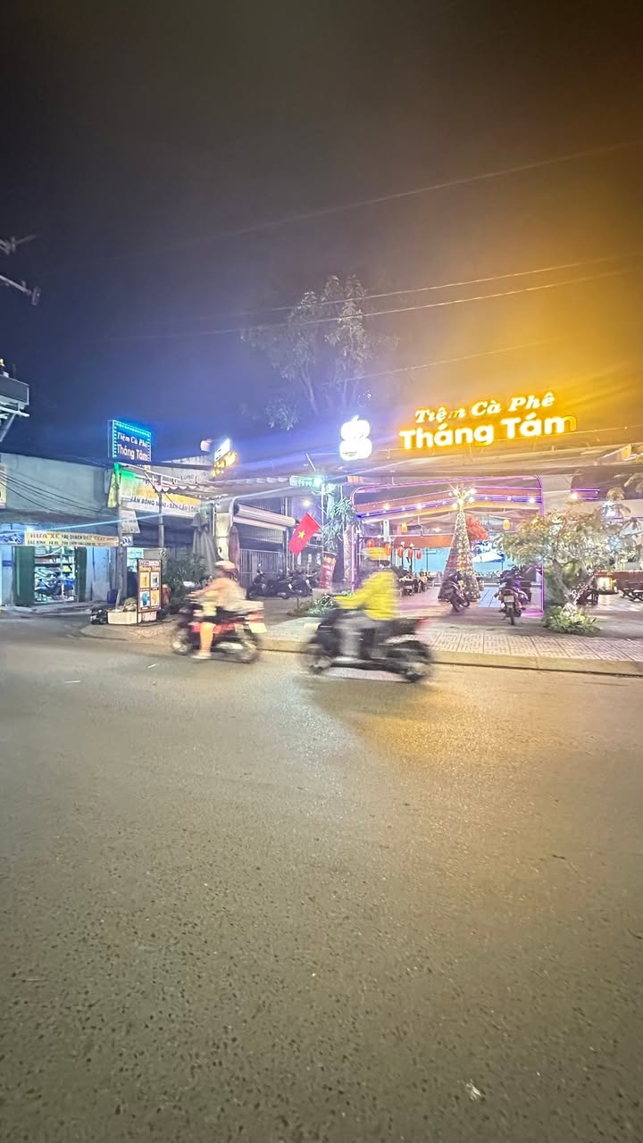 Nhà 1 trệt 1 lầu đường Quách Điêu, Bình Chánh 42m² giá 1.89 tỷ - Chính chủ bán gấp!