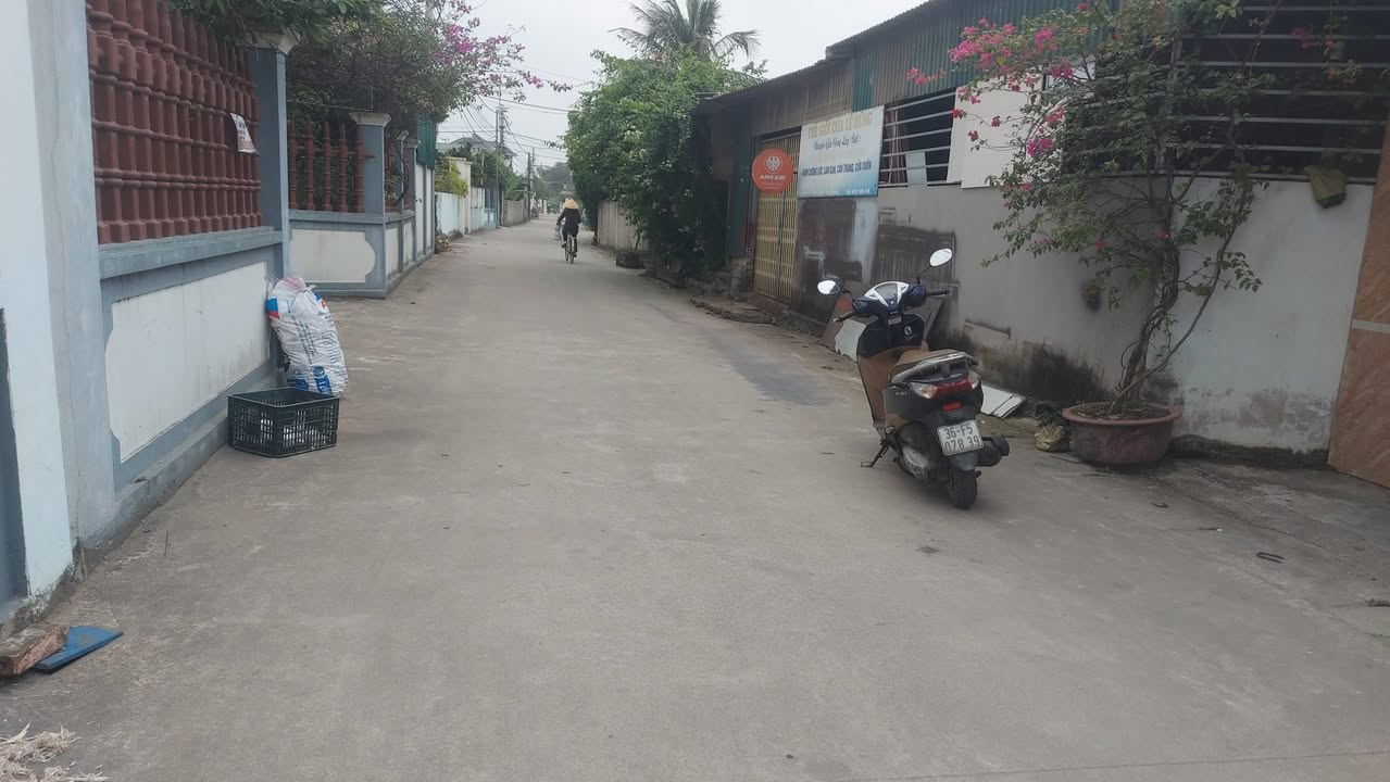 Đất thổ cư Tân Phong, Quảng Xương 105m² - Mặt tiền rộng, giá hợp lý!