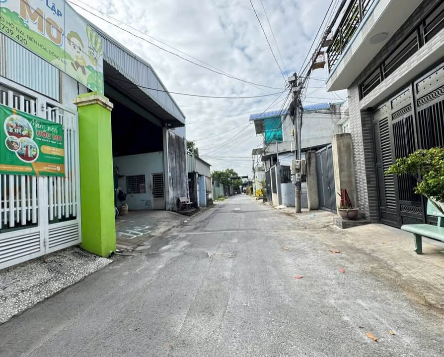 Đất nền Kp10 Phường Hố Nai 133m² giá 2 tỷ - Sổ hồng riêng thổ cư 100%!