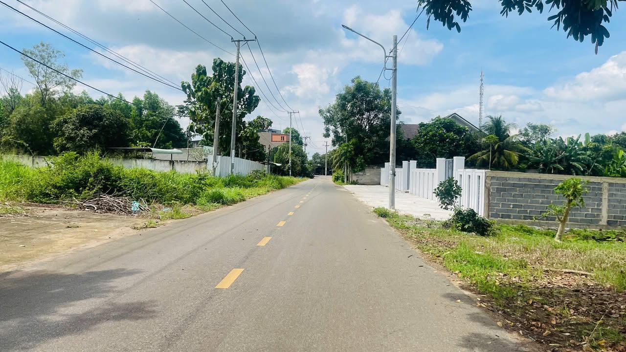 Lô đất mặt tiền Đoàn Trung Còn - Thị Trấn Đất Đỏ 505m² giá chỉ 2.38 tỷ - Sổ hồng chính chủ!