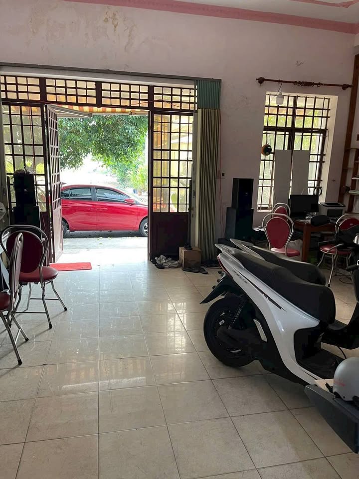 Nhà văn phòng cho thuê 90m² gần vòng xoay Hiệp Thành 3 - Thích hợp KD online và lớp học!