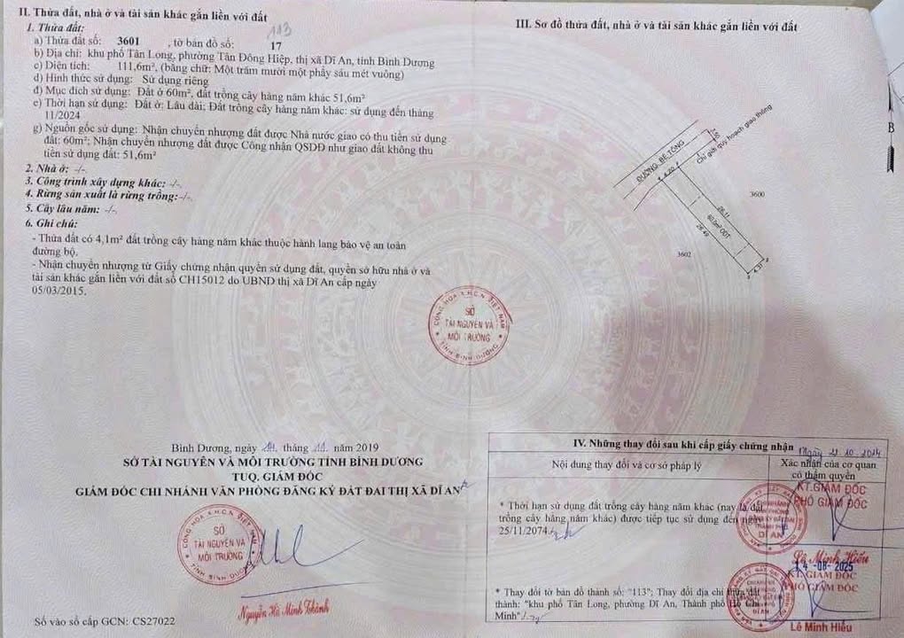 Nhà phố Dĩ An 113m² giá 3.9 tỷ - Thiết kế hiện đại, vị trí kinh doanh thuận lợi!