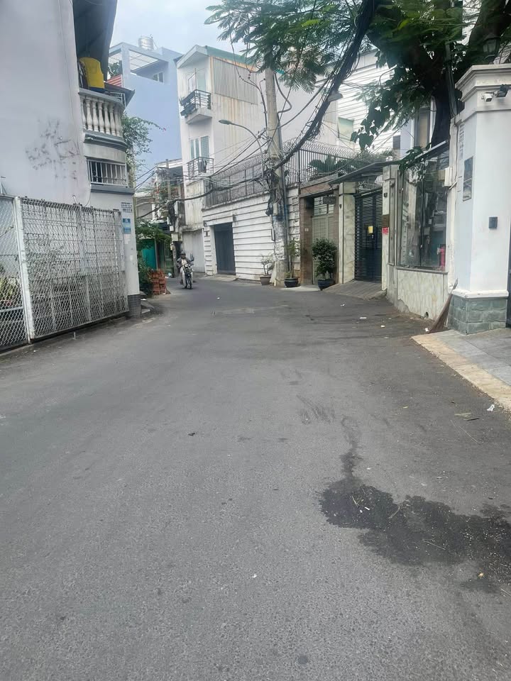 Dãy phòng trọ Xô Viết Nghệ Tĩnh, Bình Thạnh 286m² giá 42.5 tỷ - Tiềm năng sinh lời cao!