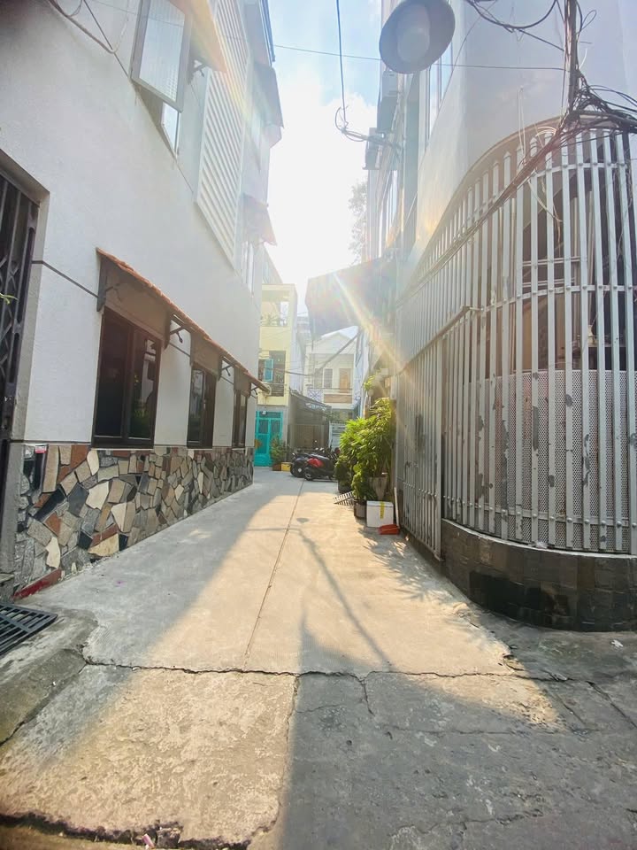 Nhà riêng hẻm 3m Điện Biên Phủ 59m² giá 8,8 tỷ - Pháp lý sổ hồng đẹp!