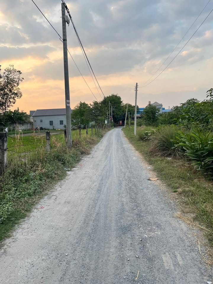 Đất Phú Mỹ 130.7m² giá 2.55 tỷ - Vị trí tuyệt đẹp để xây dựng nhà ở