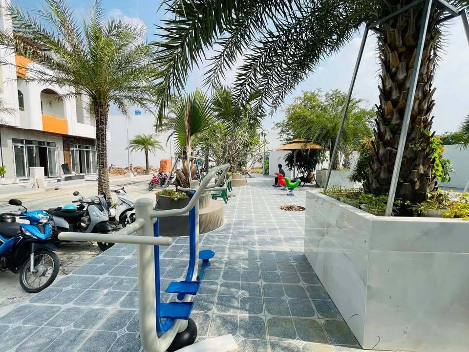 Nhà phố hiện đại tại Mỹ Yên, Bến Lức 112m² giá 4.35 tỷ - Vị trí vàng, thiết kế đẳng cấp!