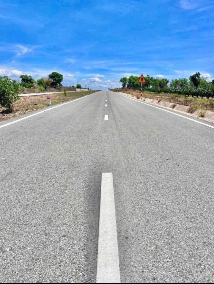 Đất mặt tiền 719B Tiến Thành, Phan Thiết 1520m² giá 4.56 tỷ - Cơ hội đầu tư hấp dẫn!