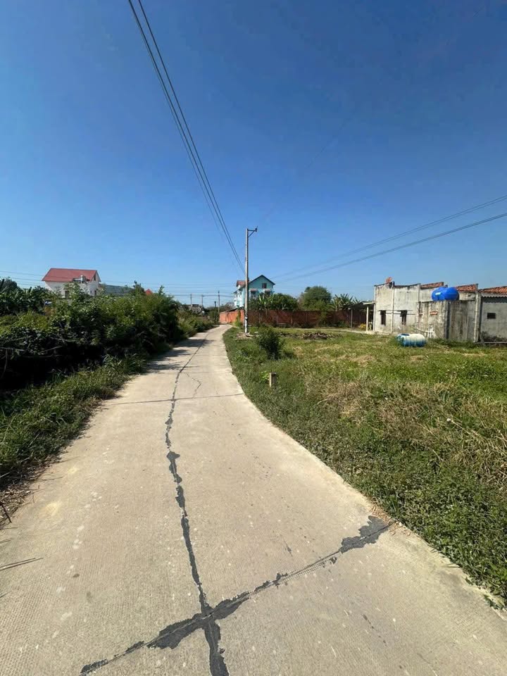 Đất thổ cư Hàm Minh 60m² giá 850 triệu - Đường bê tông 5m, gần chợ