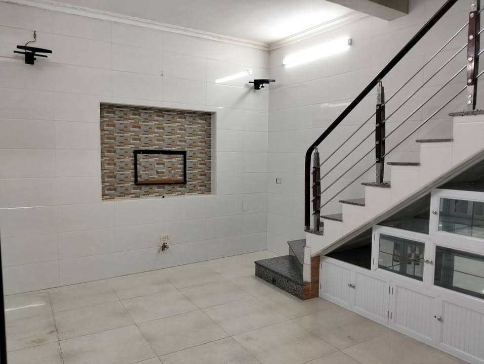 Nhà phố Vạn Kiếp Thượng Lý 30m² giá 1.5 tỷ - Sẵn sàng vào ở ngay!