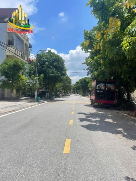 Đất nhà vườn Lê Thái Tổ, 352m² giá thỏa thuận - Vị trí đắc địa trung tâm Ninh Bình!